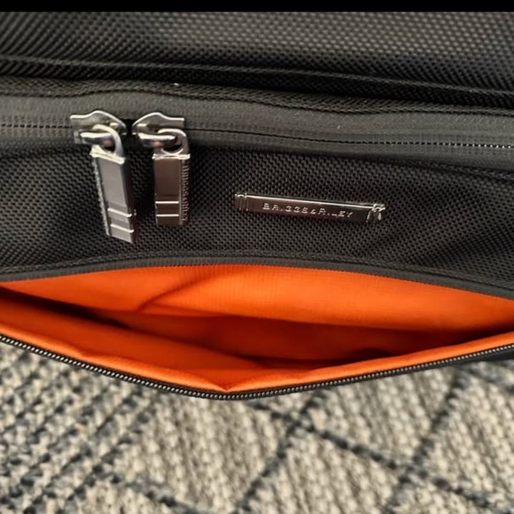 Briggs & Riley @Work Large Expandable Rolling Brief - Picture 10 of 10